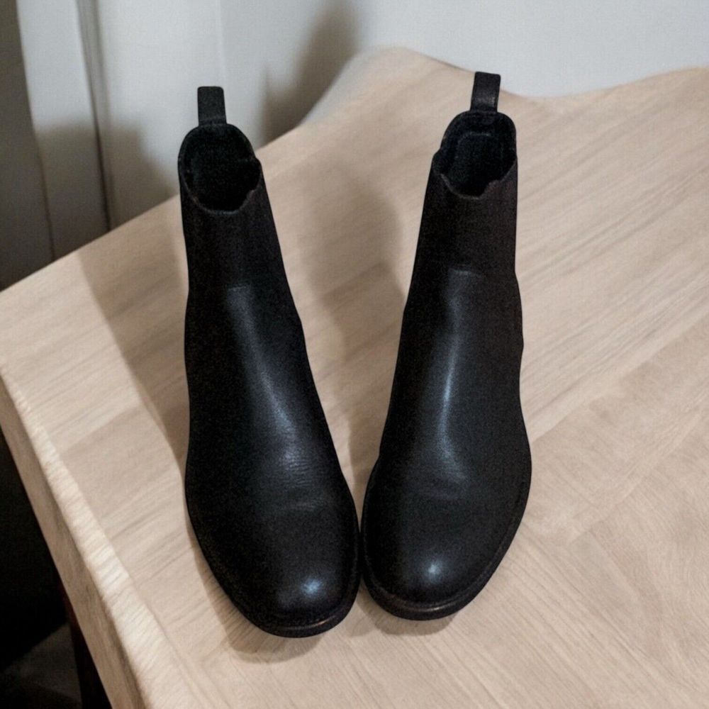 Vagabond Black Leather Ankle Boots